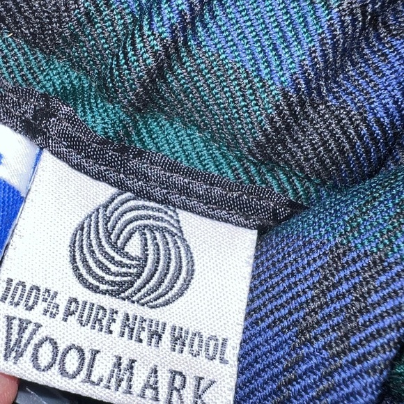 Pendleton- Blue and green plaid pants - Picture 8 of 8